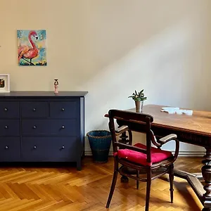 Zen By Market Hostel Budapeşte